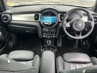 Used Mini Cooper Exclusive 134 HP (98 kW) 2023 White Hatchback