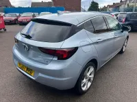Used Vauxhall Astra SRi 110 HP (80 kW) 2017 Silver Hatchback