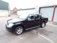 Usado Nissan Navara Acenta 190 HP (139 kW) 2013 Preto Pickup