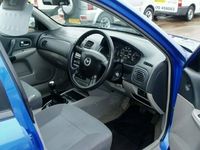 Used Mazda 323 2003 Hatchback