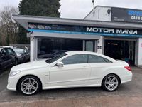Begagnad Mercedes E350 2010 Vit Sportkupé