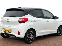 Used Hyundai i10 Premium 2022 White Hatchback