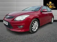 Used Hyundai i30 Comfort 113 HP (83 kW) 2011 Red Hatchback