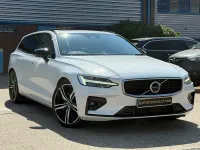 Used Volvo V60 R-Design Pro 247 HP (181 kW) 2019 White Estate