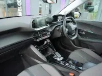 Used Peugeot 2008 Allure Premium 129 HP (94 kW) 2022 Grey SUV