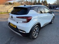 Used Renault Captur Version S 2020 White/black SUV