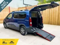 Second-hand Peugeot Rifter Access 131 CP (96 kW) 2023 Albastru Monovolum