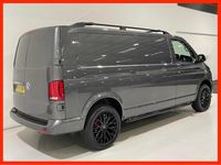 Begagnad VW Transporter Highline 2020 Grå Van