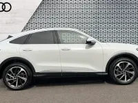 Used Audi Q5 Sportback S-Line 204 HP (150 kW) 2026 White SUV