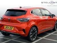 Used Renault Clio V Techno 90 HP (66 kW) 2025 Hatchback