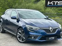 Używany Renault Mégane Signature 130 KM (95 kW) 2017 Niebieski Hatchback
