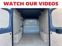 Second-hand Vauxhall Movano 140 CP (102 kW) 2023 Gri