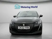 Gebraucht Peugeot 208 Premium 102 PS (75 kW) 2022 Schwarz Kleinwagen