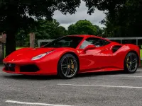 Used Ferrari 488 670 HP (492 kW) 2017 Red Coupe