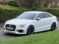 Używany Audi RS3 Premium 400 KM (294 kW) 2019 Biały Sedan/Limuzyna