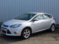 Używany Ford Focus Zetec 2011 Srebrny Hatchback