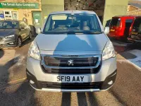 Second-hand Peugeot Partner Active 100 CP (73 kW) 2019 Argintiu Monovolum