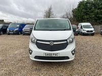 Used Vauxhall Vivaro Sportive 120 HP (88 kW) 2018 White MPV