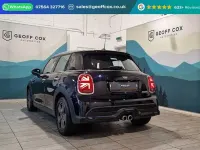 Begagnad Mini Cooper S Classic 2023 Svart Halvkombi