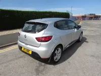 Used Renault Clio Dynamique 75 HP (55 kW) 2016 Silver Hatchback