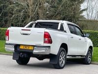 Used Toyota HiLux 2018 White Pickup