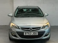 Used Vauxhall Astra SRi 2013 Silver Hatchback