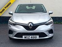 Used Renault Clio V Iconic 90 HP (66 kW) 2022 Mercury Hatchback