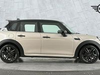 Usado Mini Cooper Hatch 134 HP (98 kW) 2021 Cinzento Citadino
