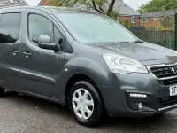 Used Peugeot Partner 90 HP (66 kW) 2019 Grey MPV