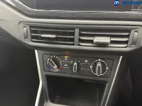 Used VW Polo Life 80 HP (58 kW) 2024 Blue Hatchback