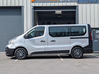Usado Renault Trafic Business 2015 Prateado Monovolume