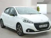 Second-hand Peugeot 208 2016 Alb Hatchback