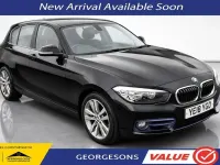 Używany BMW 118 Sport Line 2018 Czarny Hatchback