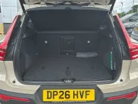 Used Volvo XC40 Ultra 163 HP (119 kW) 2026 Beige SUV