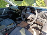Used Citroën C4 PureTech 127 HP (93 kW) 2022 White Hatchback