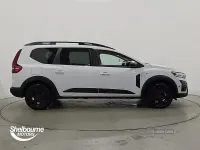 Second-hand Dacia Jogger Extreme 141 CP (103 kW) 2024 Alb Monovolum