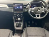 Used Renault Captur Version S 91 HP (66 kW) 2022 Orange SUV