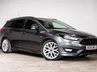 Used Ford Focus ST-Line 125 HP (91 kW) 2016 Grey Estate