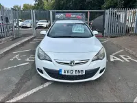 Used Vauxhall Astra GTC SRi 2012 White Hatchback