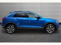 Used VW T-Roc Active 110 HP (80 kW) 2021 Blue SUV