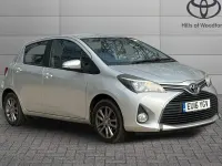 Begagnad Toyota Yaris 2016