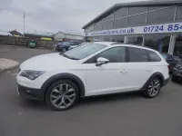 Used Seat Leon SE Technology 150 HP (110 kW) 2016 White Estate