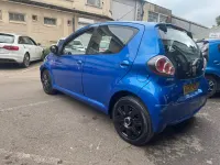 Usado Toyota Aygo 2010 Azul Citadino