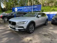 Used Volvo V90 CC Pro 190 HP (139 kW) 2018 Silver Estate