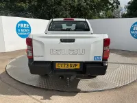 Used Isuzu D-Max 163 HP (119 kW) 2023 White Pickup