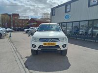 Used Mitsubishi L200 2014 White Pickup