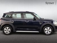 Usado Mini Cooper Countryman Classic 134 CV (98 kW) 2021 Negro SUV