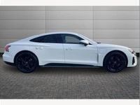 Used Audi e-tron GT quattro Comfort 384 kW (523 HP) 2022 White Sedan