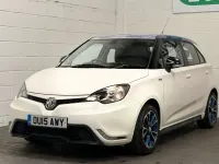 Used MG MG3 106 HP (77 kW) 2015 White Hatchback