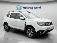 Used Dacia Duster Prestige 150 HP (110 kW) 2022 White SUV